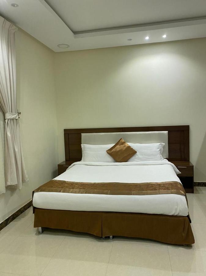 روعة النرجس للشقق المفروشة Apartment *